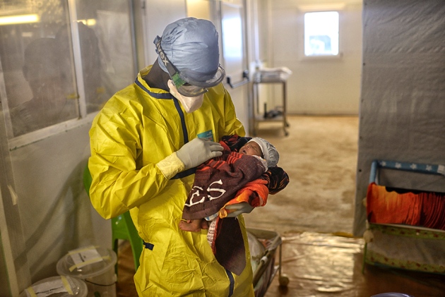 这个出生才三周的孩子是几内亚埃博拉病毒爆发后最后病人之一